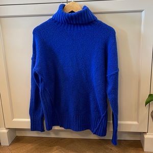 Adrienne Vittadini wool blend turtleneck sweater